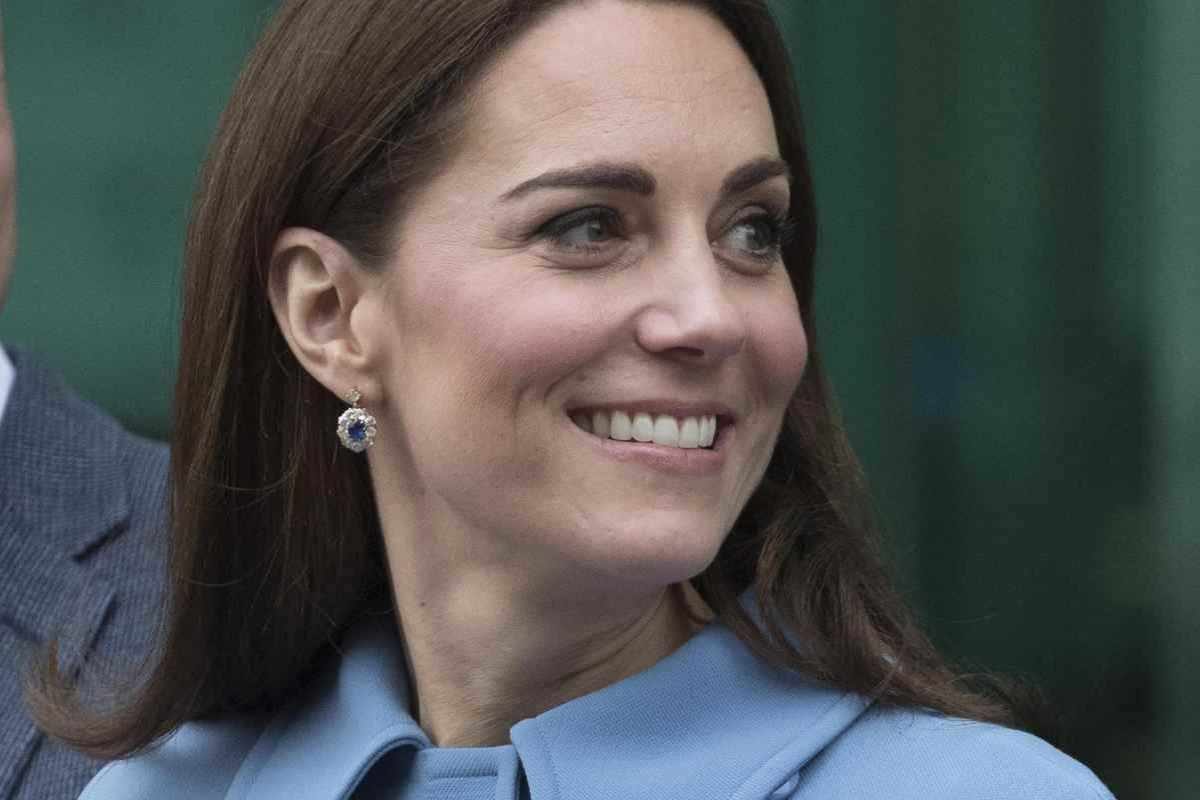 Kate di nuovo in pubblico com'era