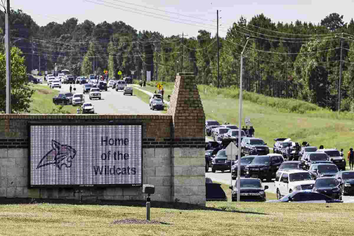 La sparatoria è avvenuta presso la Apalachee High School