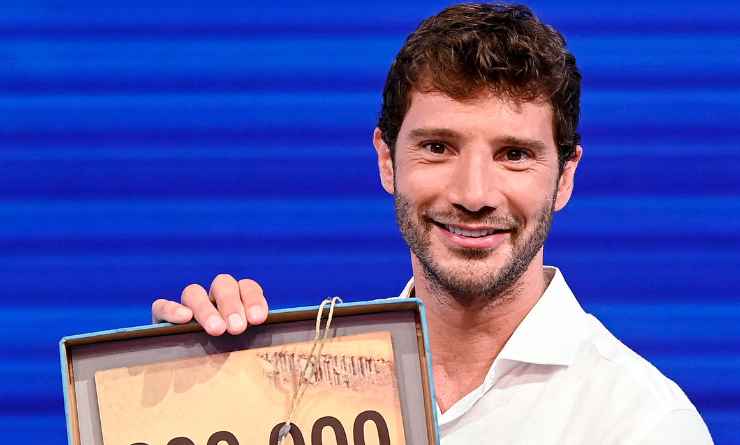 stefano de martino patrimonio dove vive