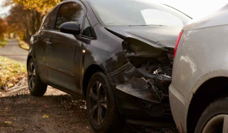 Auto prestata incidente stradale