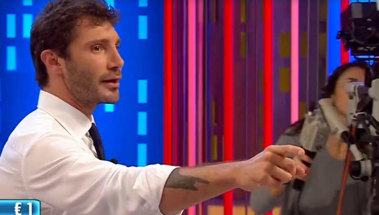 cosa ha fatto stefano de martino affari tuoi